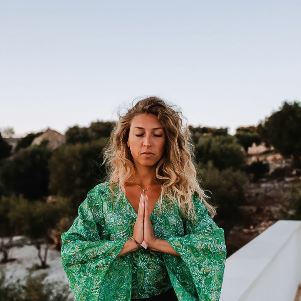 Francesca Spennati pratica yoga